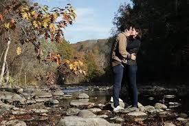 relationship-sizzlin_20170907-035434_1