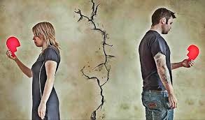 Signs You Should Seriously Think Getting Out of Your Relationship 