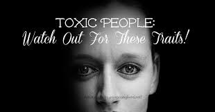 25 signs that YOU MIGHT BE IN A TOXIC RELATIONSHIP